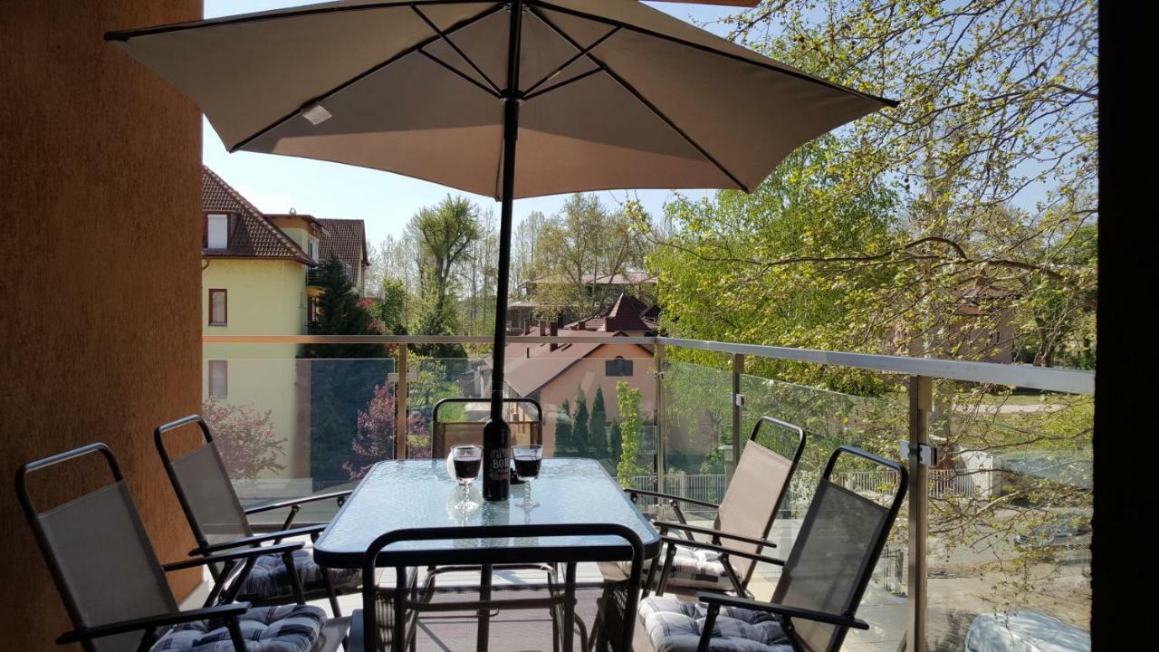Sweet&Center Wellness Apartman Siófok Eksteriør billede