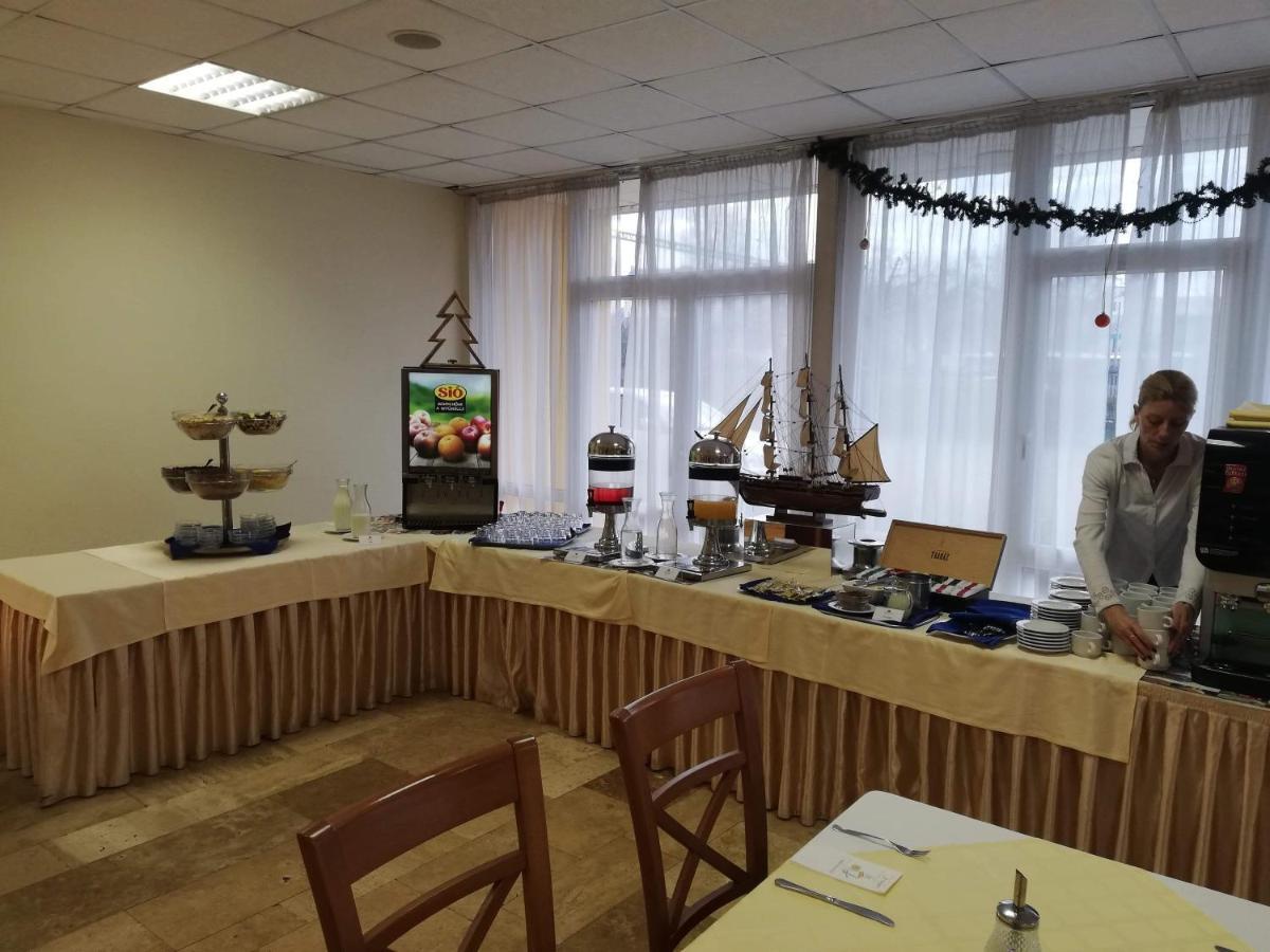 Sweet&Center Wellness Apartman Siófok Eksteriør billede
